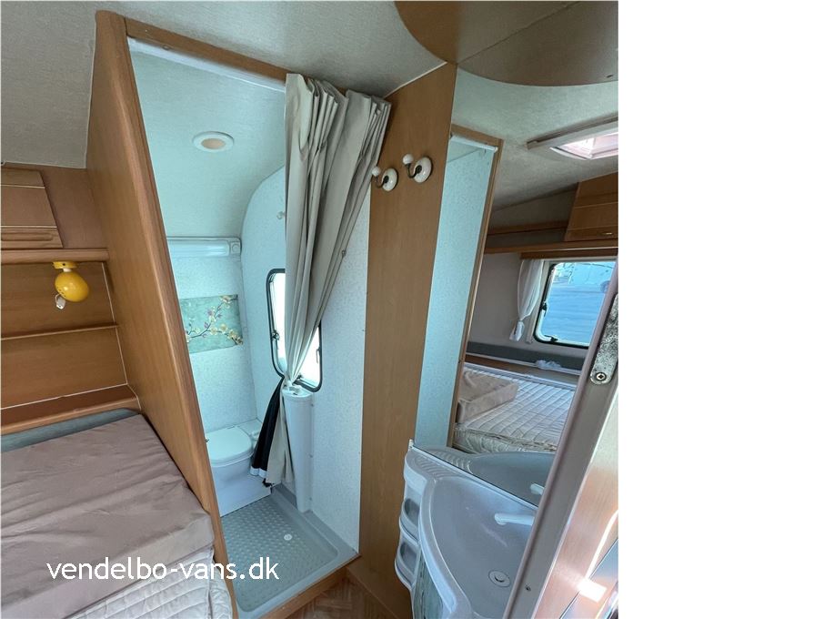 Adria Unica A 432 PX