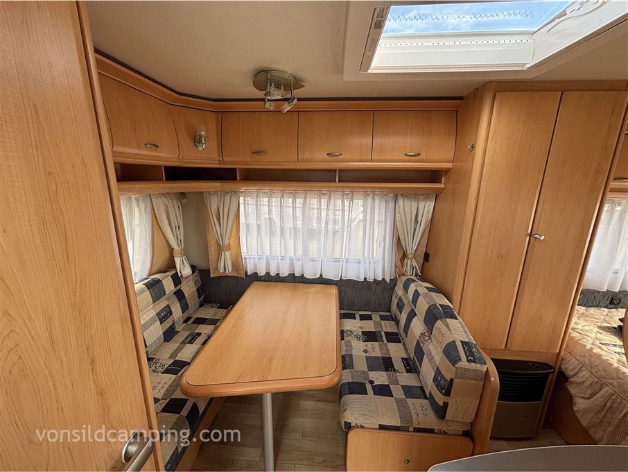 Hobby De Luxe 400 SF