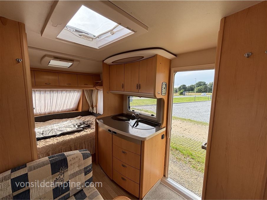 Hobby De Luxe 400 SF