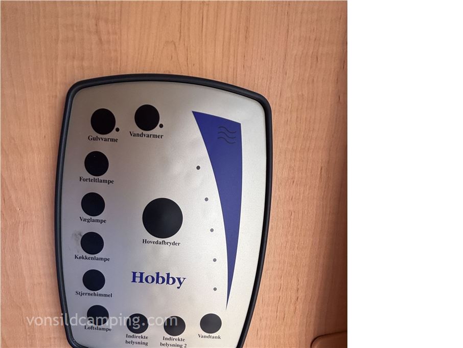 Hobby De Luxe 400 SF