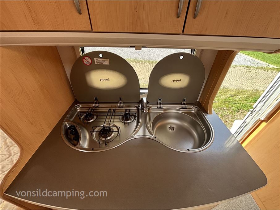 Hobby De Luxe 400 SF