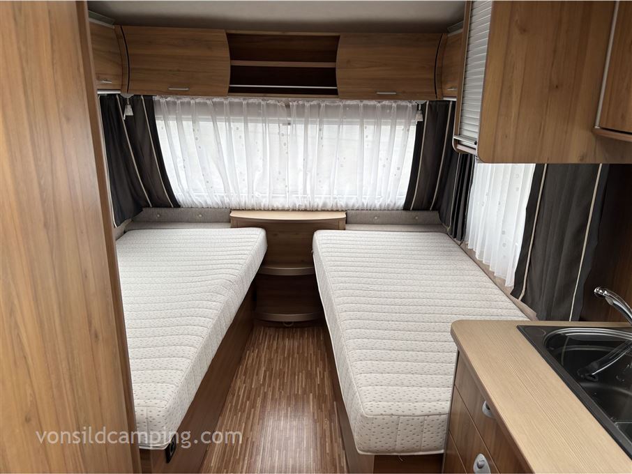Bürstner Averso 460 TL