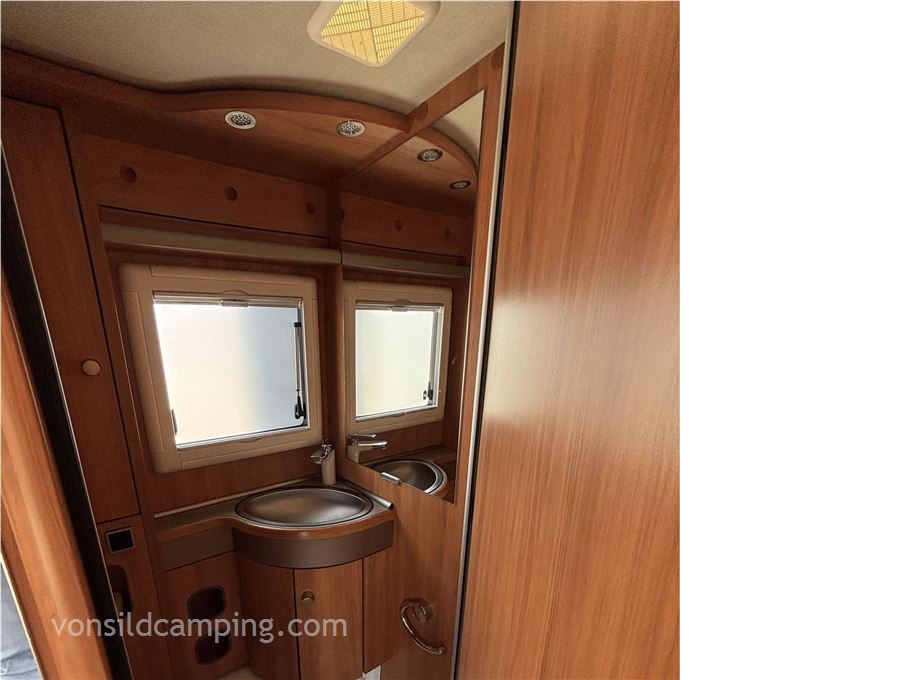 Hymer Nova SL 530