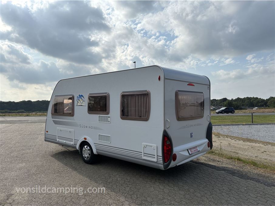 Knaus Sudwind 450 FU