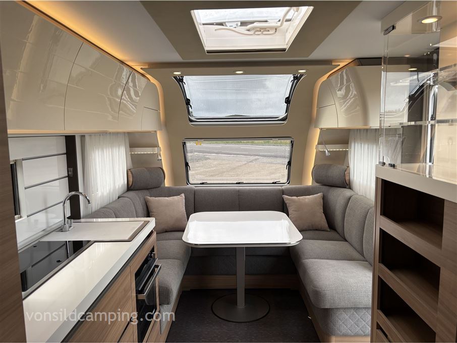 Adria Alpina 613 UT