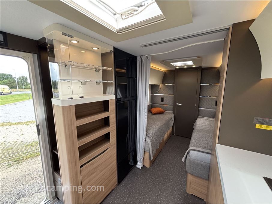 Adria Alpina 613 UT