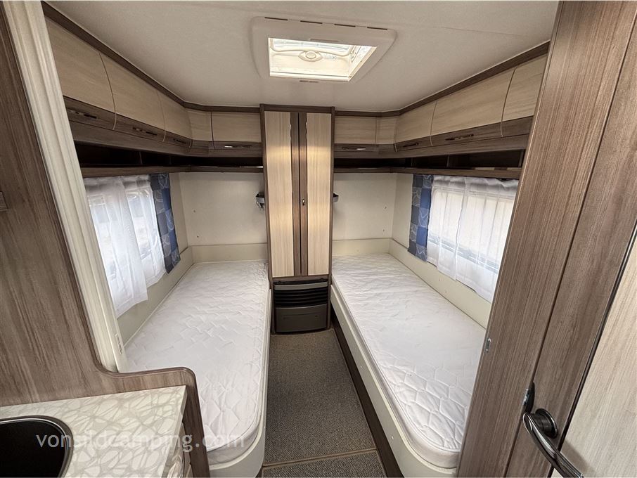 Hobby De Luxe 460 LU