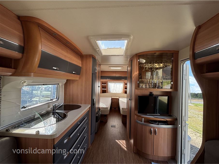Hobby De Luxe 540 UL
