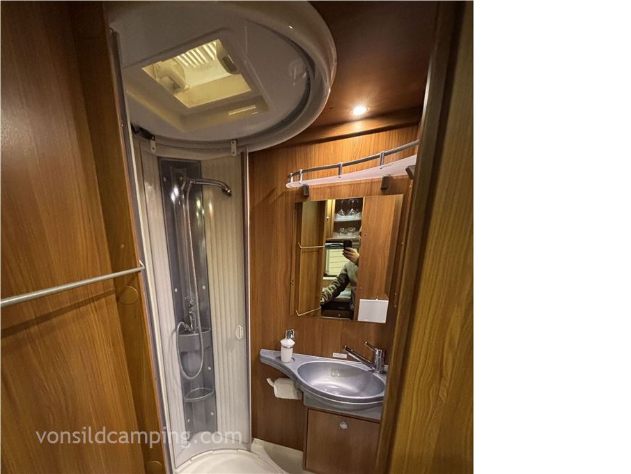 Dethleffs Globeline T7013