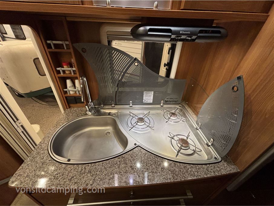 Dethleffs Globeline T7013