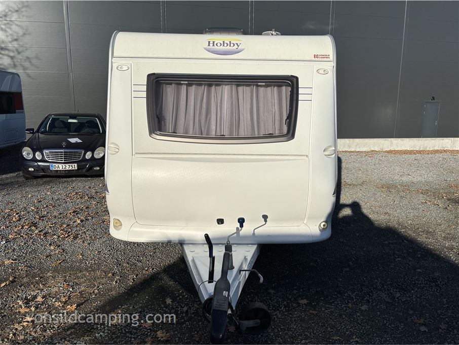 Hobby De Luxe 400 SF