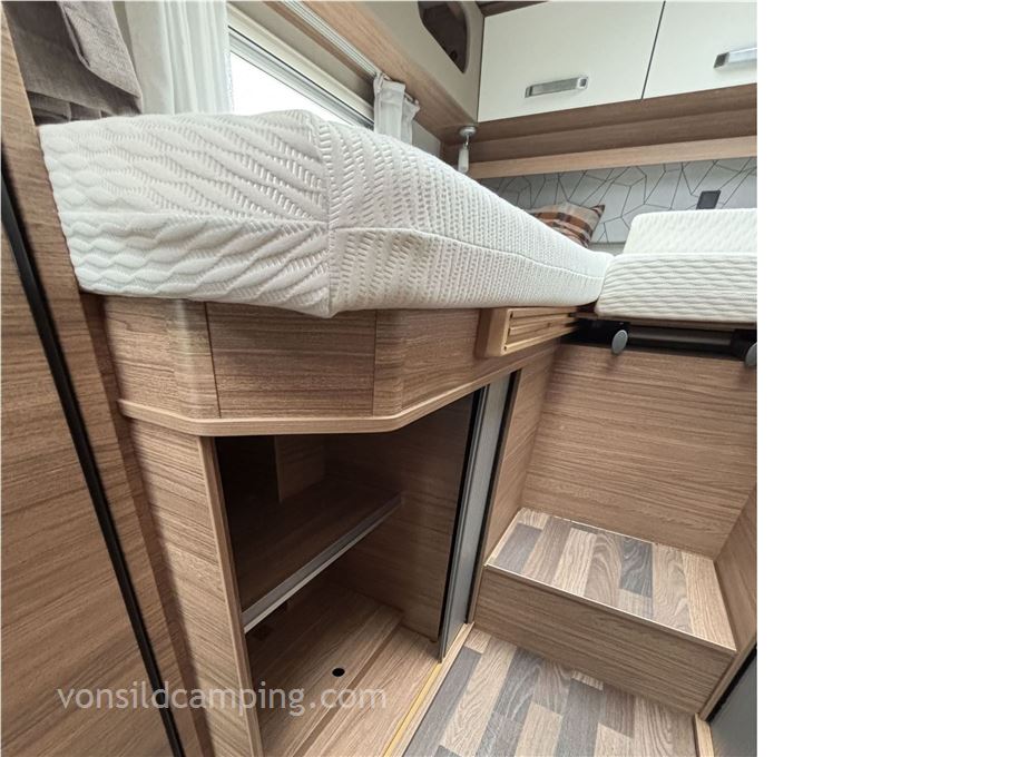 Weinsberg CaraCompact 640 MEG 60 Year's