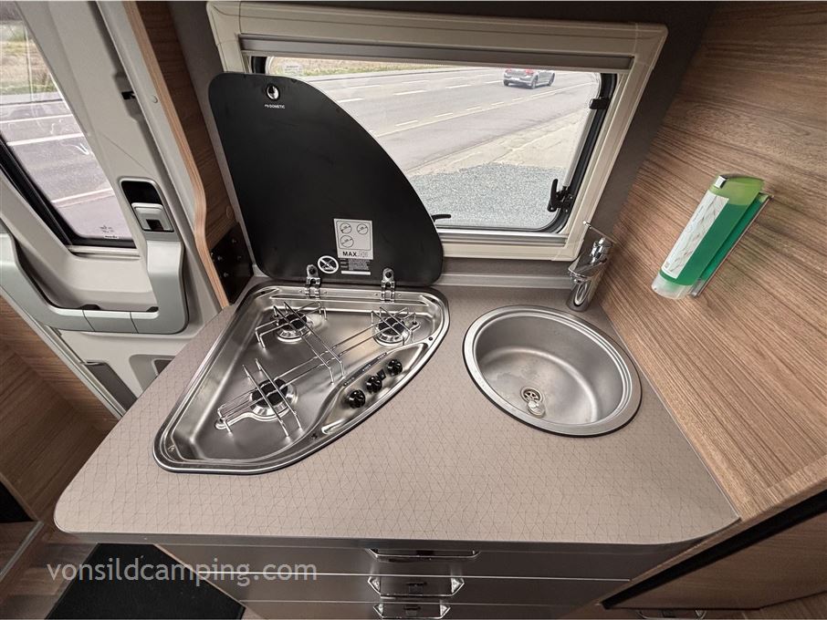 Weinsberg CaraCompact 640 MEG 60 Year's