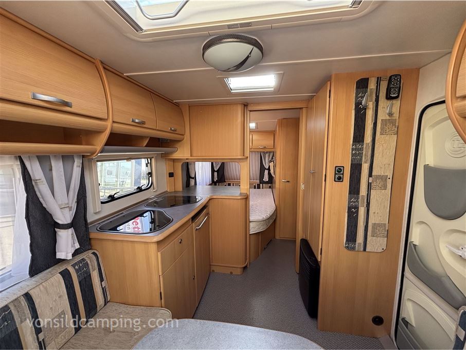 T.E.C. Travel King 460 TDF