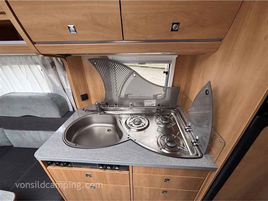 Dethleffs Camper 470 FR