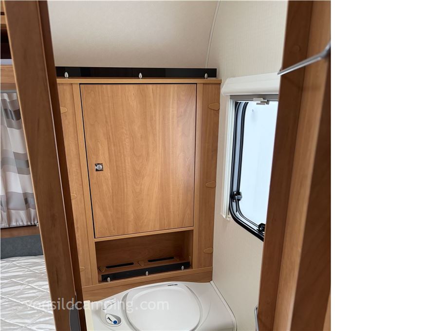 Dethleffs Camper 470 FR