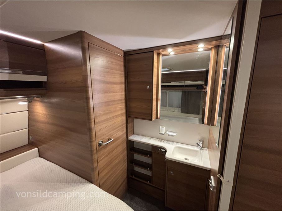 Dethleffs Nomad 560 FR 5ET - 560 Nomad 560FR