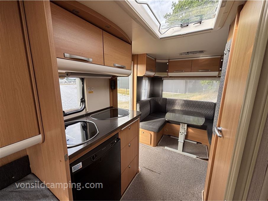 Adria Adora 472