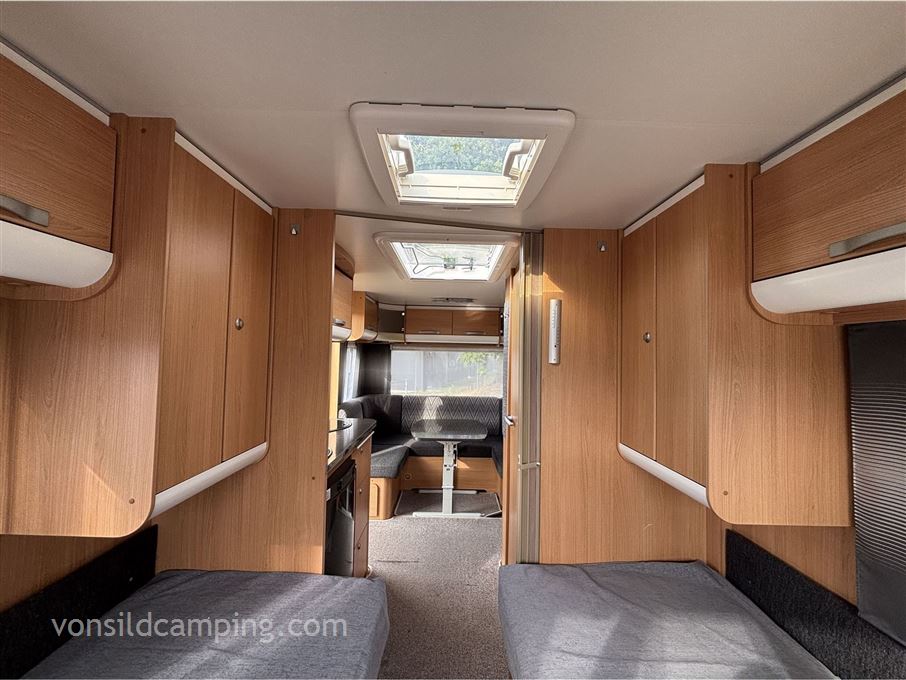 Adria Adora 472