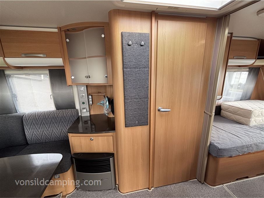 Adria Adora 472