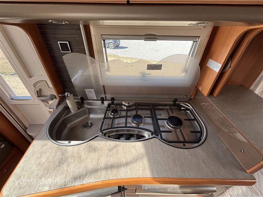 Hymer Nova SL