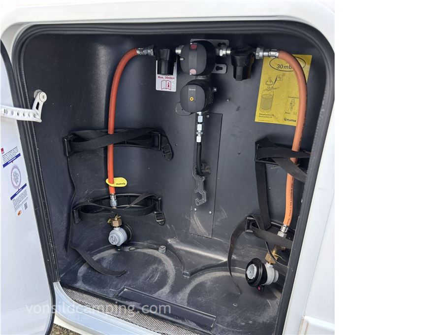 Adria Coral AXESS 670 SL