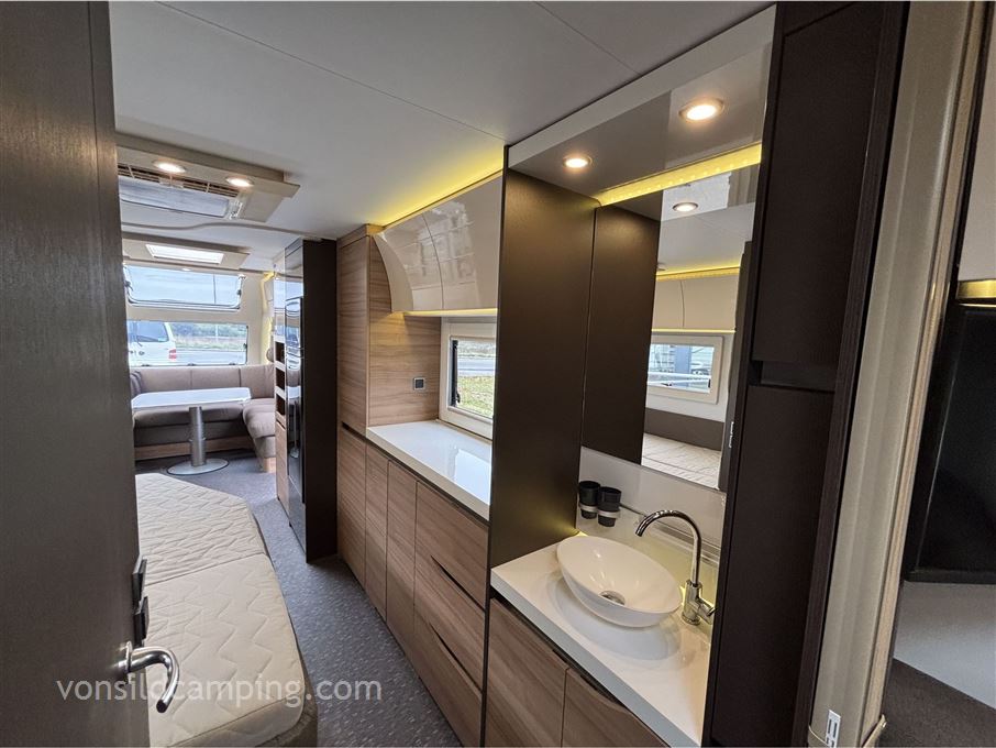 Adria Alpina 763 UK