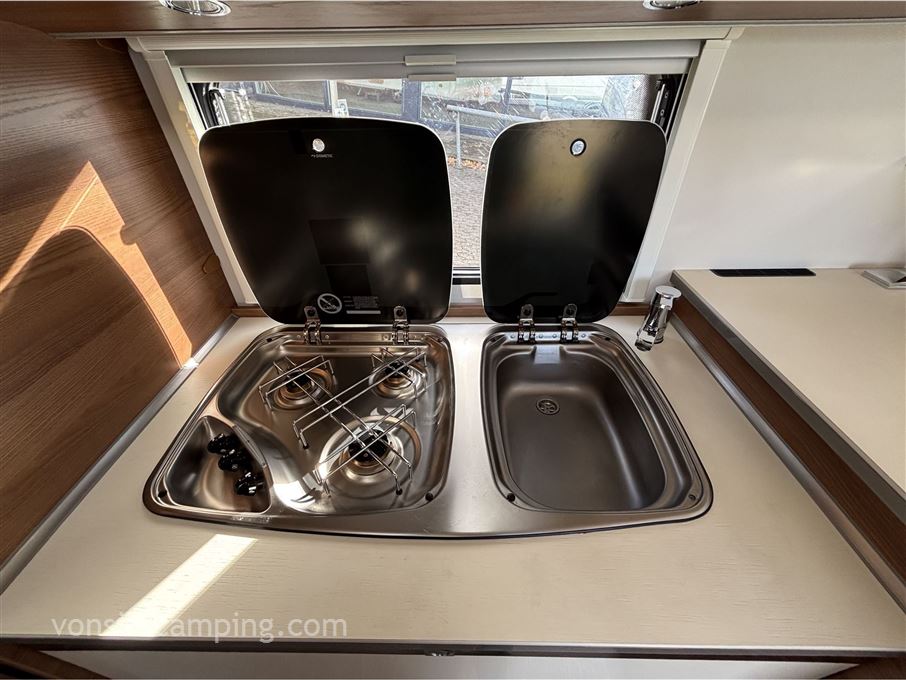 Dethleffs Nomad 590 RF Nordic Line