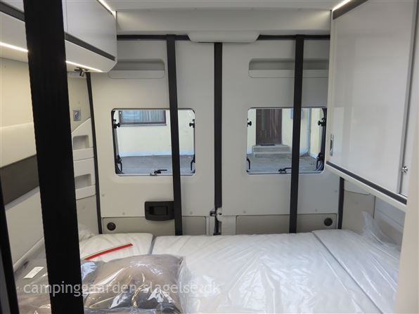 Adria Twin Supreme 600 SX