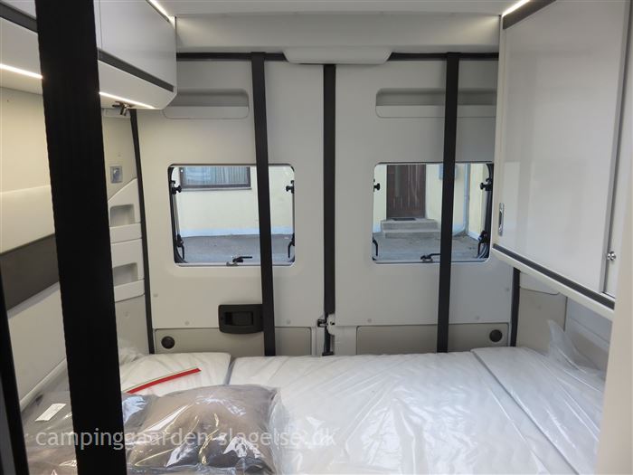 Adria Twin Supreme 600 SX