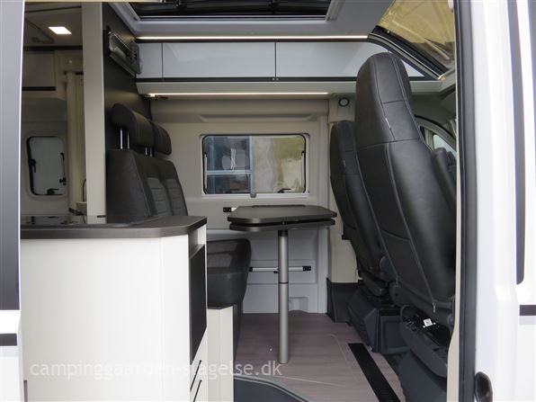 Adria Twin Supreme 600 SX
