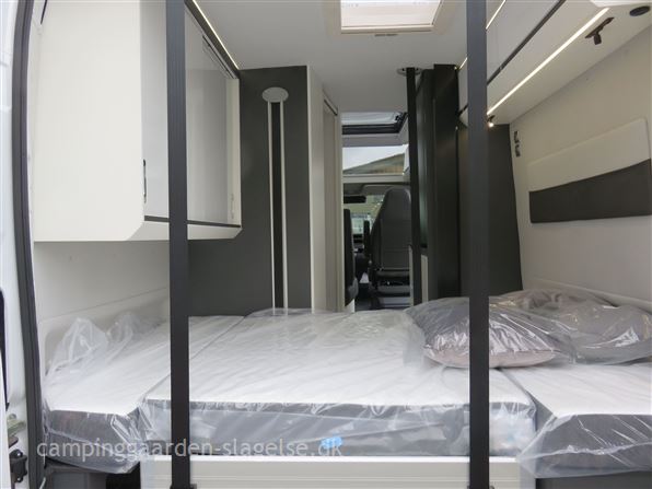 Adria Twin Supreme 600 SX