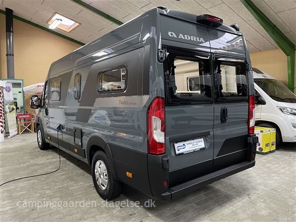 Adria Twin Supreme 640 SLB