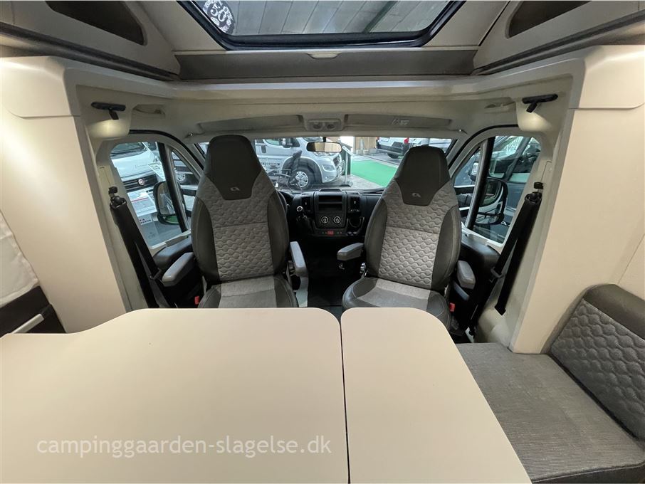 Adria Coral AXESS S600 SL