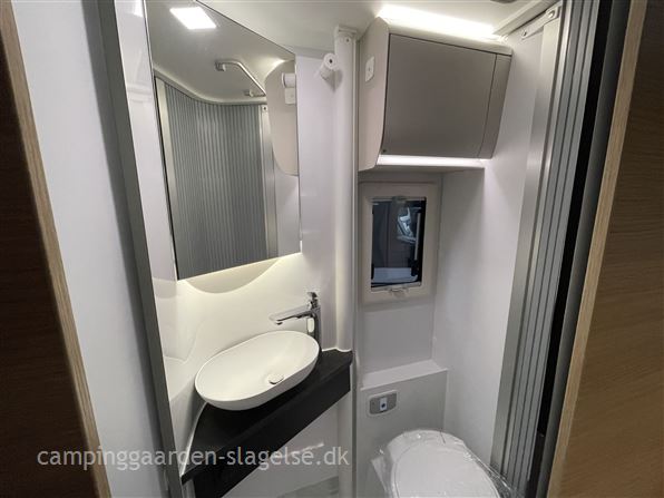 Adria Coral AXESS S600 SL