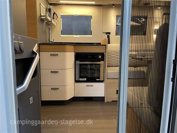 Adria Sonic Plus 700 DL