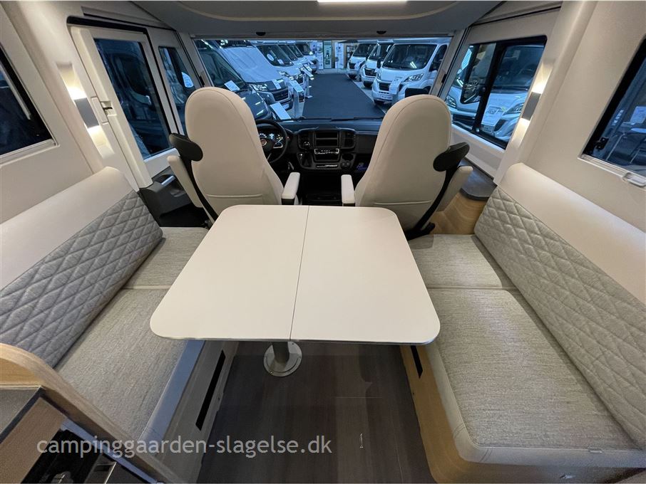 Adria Sonic Plus 700 DL
