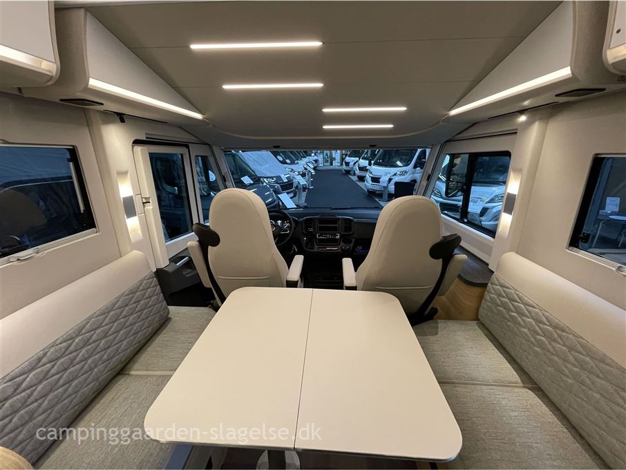 Adria Sonic Plus 700 DL