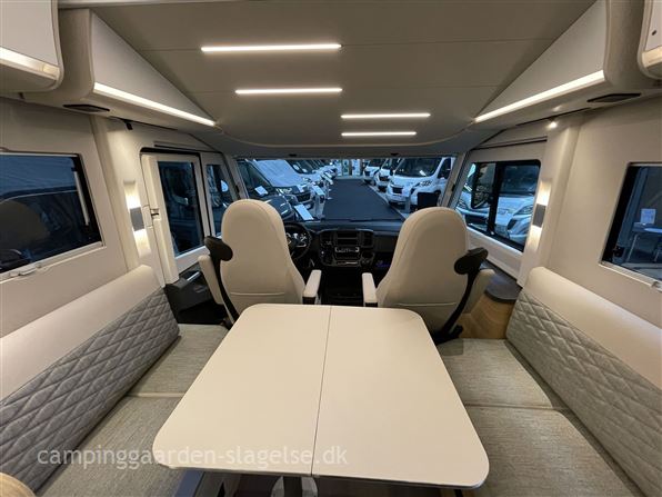 Adria Sonic Plus 700 DL