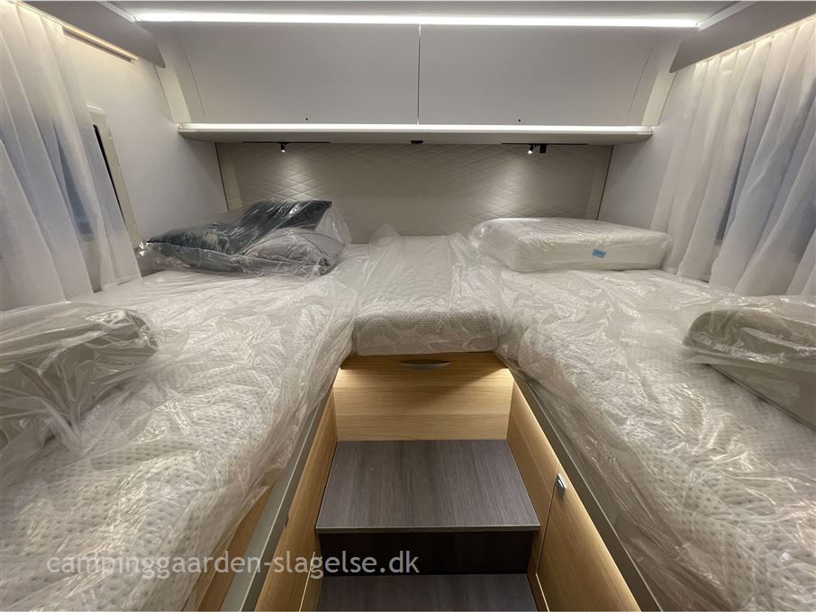 Adria Sonic Plus 700 DL