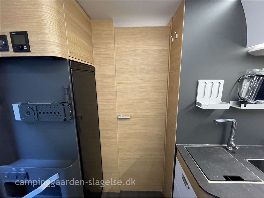 Adria Sonic Plus 700 DL