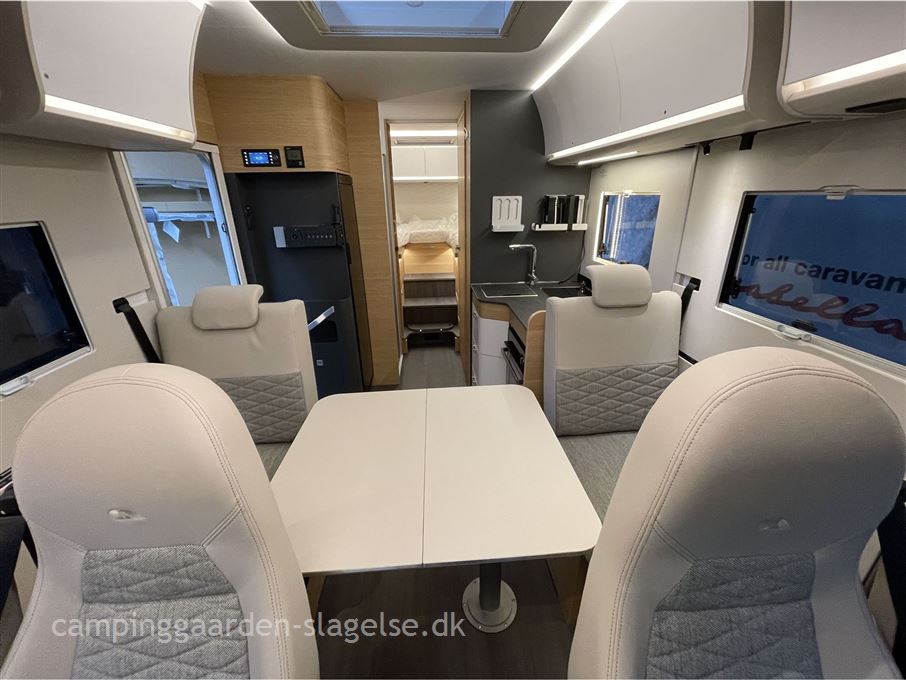 Adria Sonic Plus 700 DL