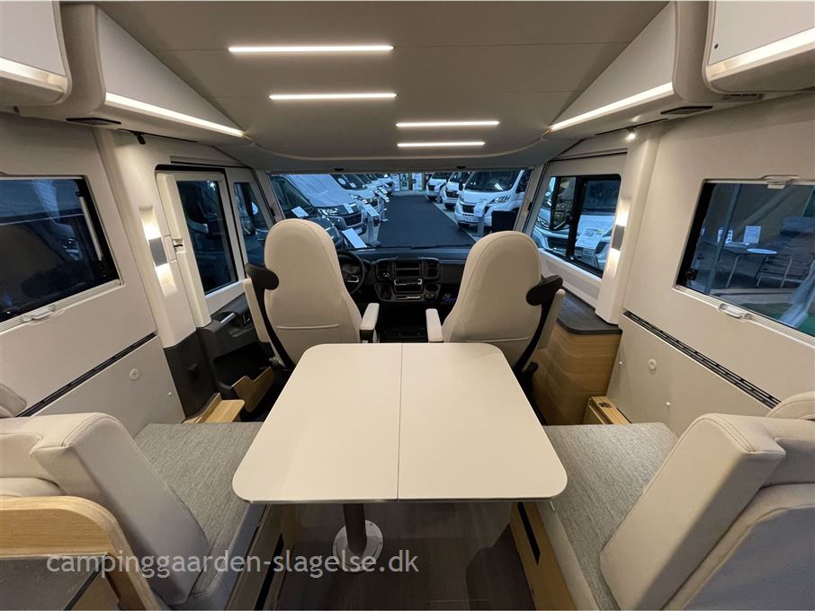 Adria Sonic Plus 700 DL