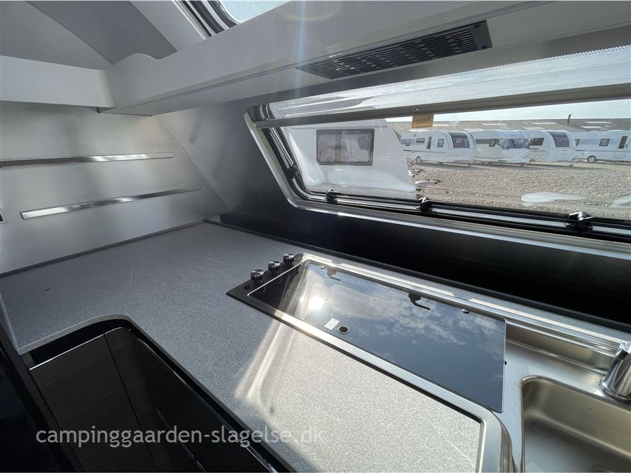 Adria Alpina 663 HT