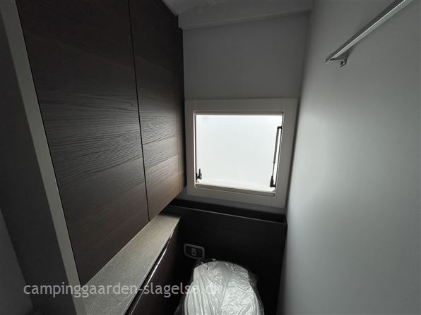 Adria Alpina 663 HT