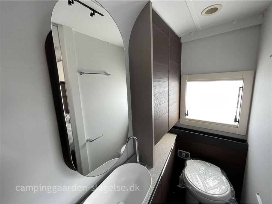 Adria Alpina 663 HT
