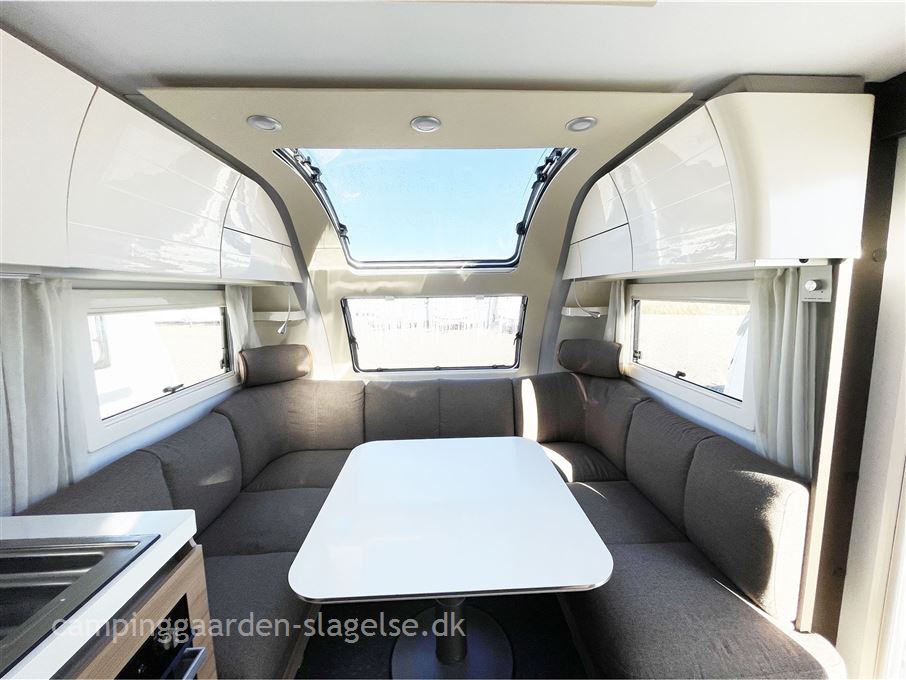 Adria Alpina 663 UK