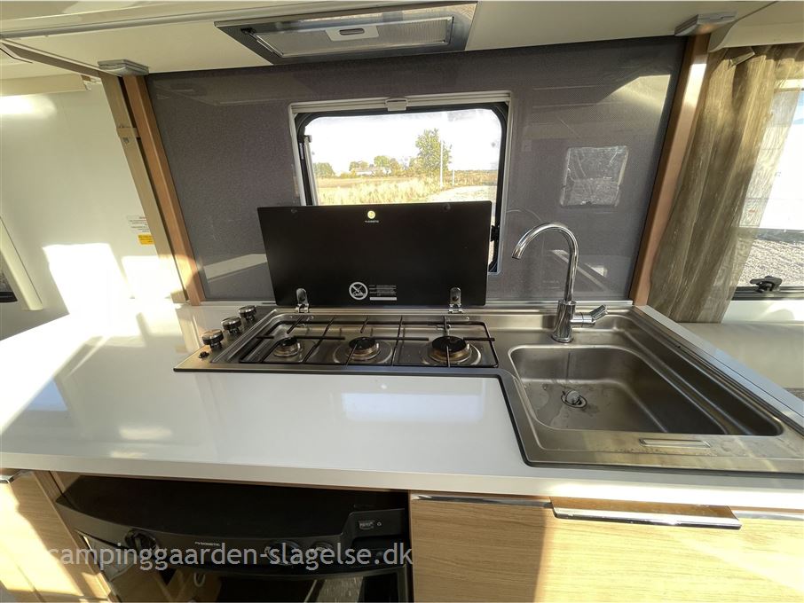 Adria Adora 472 UP