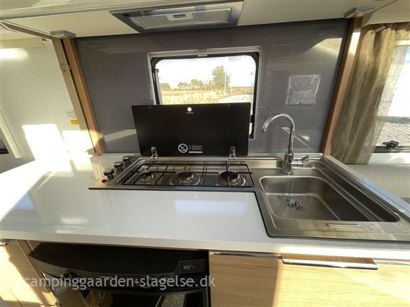 Adria Adora 472 UP