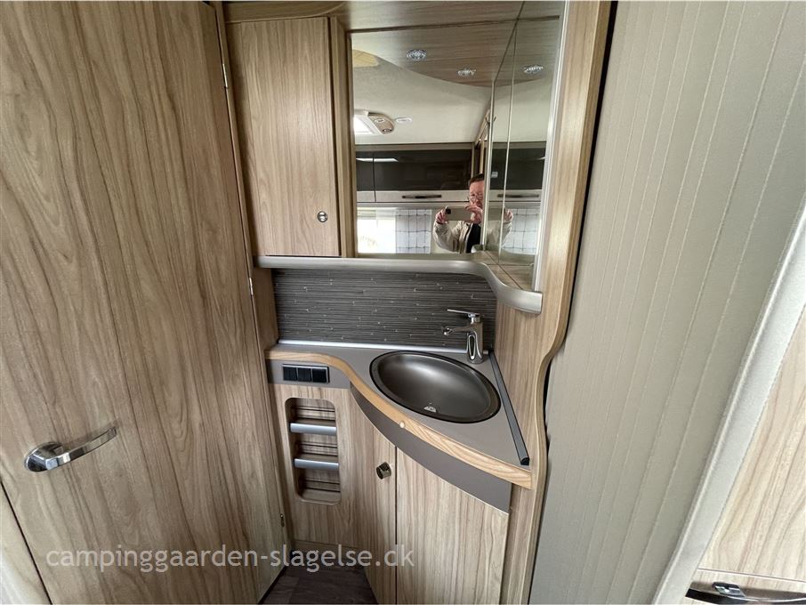 Hymer Nova GL 485 60 Edition